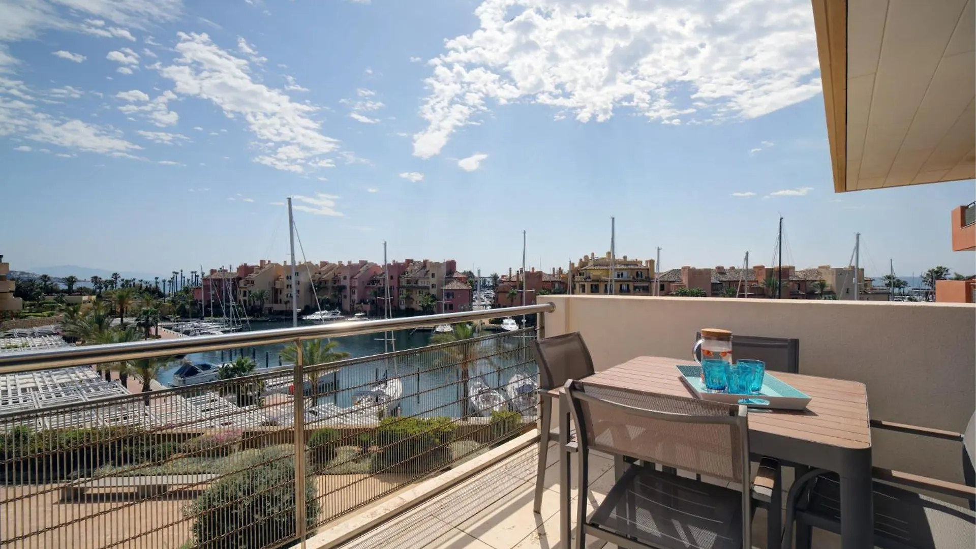 Ribera Del Marlin Apartment Sotogrande