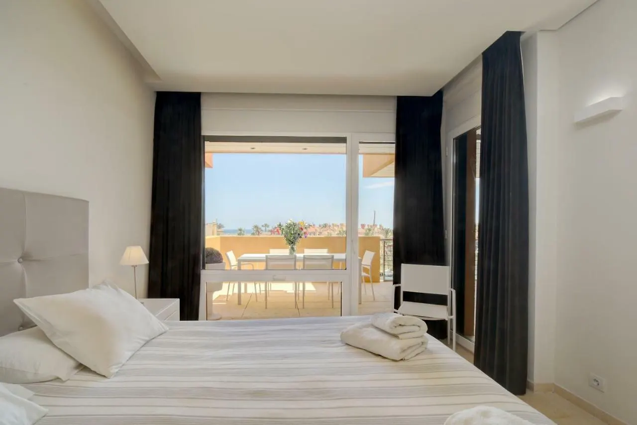 Ribera Del Marlin Apartment Sotogrande 0*,  Spain
